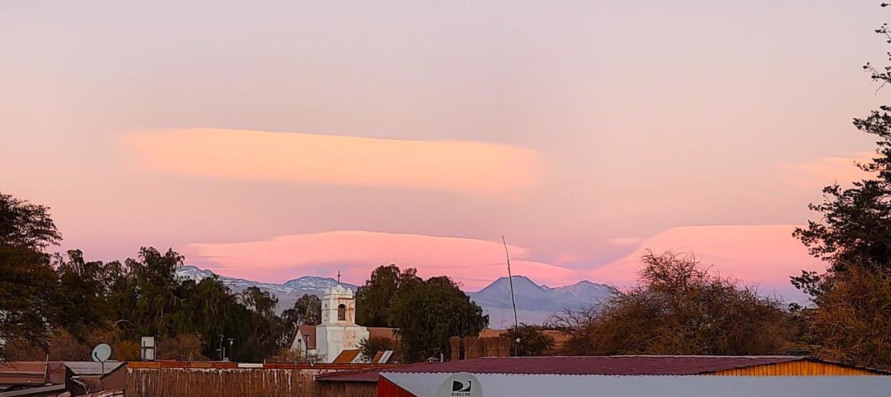 Hostal Sonchek San Pedro de Atacama Bagian luar foto