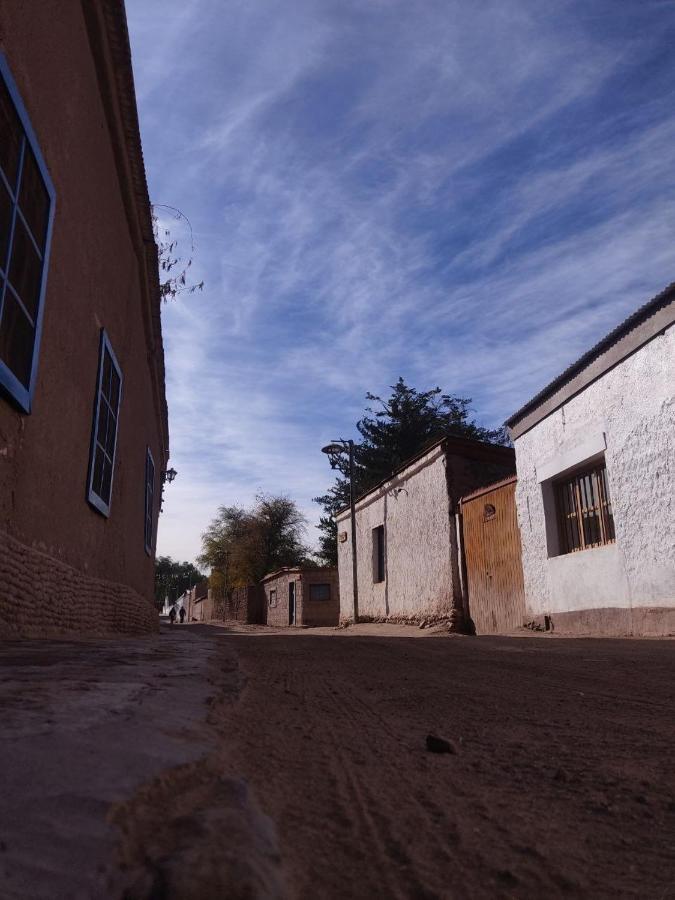 Hostal Sonchek Hostel San Pedro de Atacama Bagian luar foto